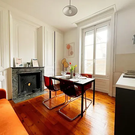 Le Casa - 4 Personnes - Check In H24 & Parking